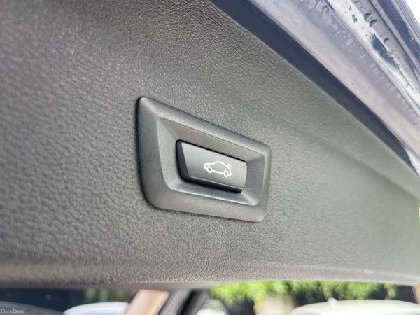 17 BMW X1 sDrive18d Sport Auto 388760220