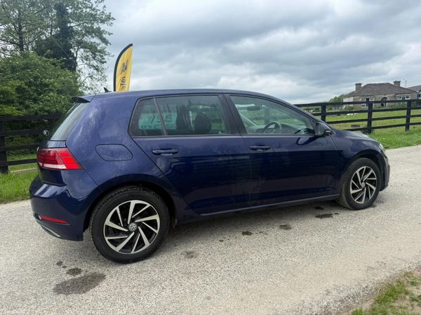 Deposit taken***191 Vw Golf  1.6 Match TDI 388765870