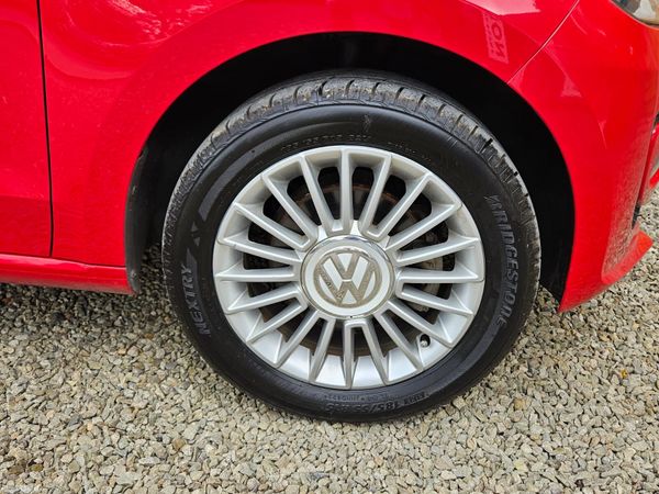 VW HIGH UP AUTO, ONLY 26,000km 388787440
