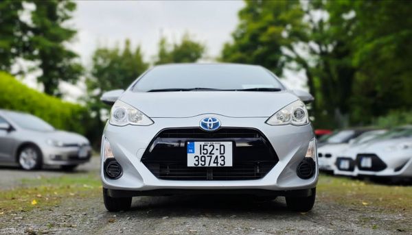 Toyota Aqua 2015 388790924