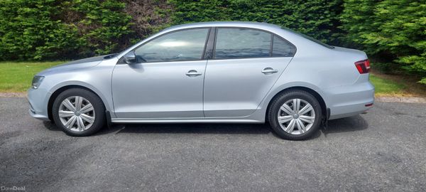 Volkswagen Jetta 2017 2.0L Low Mileage 388795044