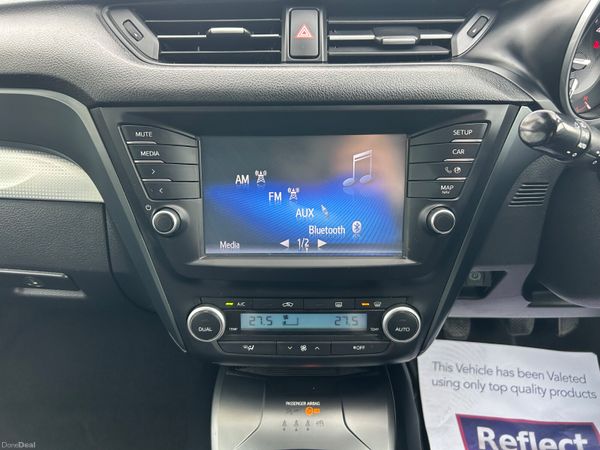 Toyota Avensis Luna 2017 1.6 388710602