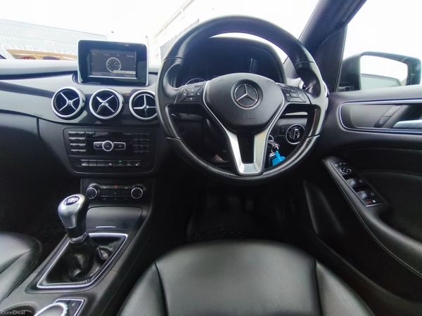 Mercedes-Benz B-Class B 200 CDI, Very low Milage 388714680