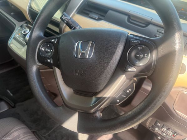 2017 Honda Freed Hybrid Automatic 6 Seater 388719050