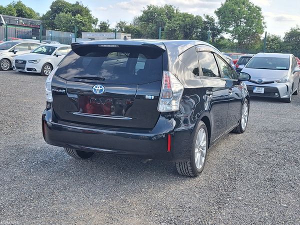 Toyota prius alpha 7 seater Self charging Hybrid 388850708