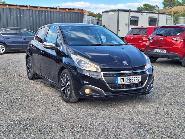 2017 Peugeot 208 Pan Sunroof| 1.2 Petrol Auto 388852594