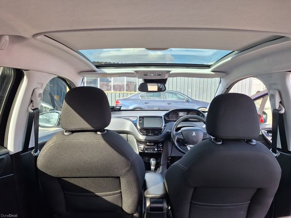 2017 Peugeot 208 Pan Sunroof| 1.2 Petrol Auto 388852616