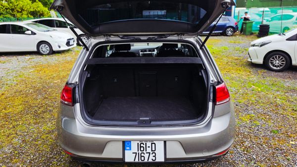 Volkswagen Golf 2016 388867952