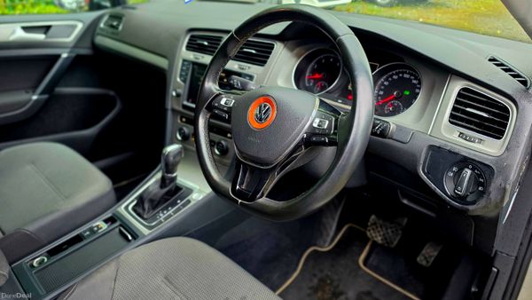 Volkswagen Golf 2016 388867954