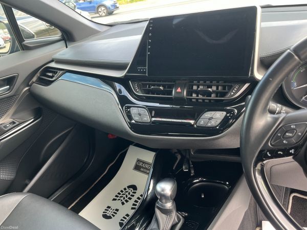 TOYOTA C-HR 2019, 1.8 HYBRID AUTO LOW KM HIGH SPEC 388882068