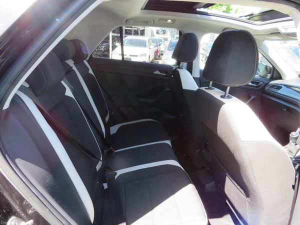 Volkswagen T-Roc 2018 5DR SPORT IN BLACK 388805550