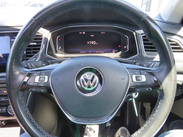 Volkswagen T-Roc 2018 5DR SPORT IN BLACK 388805570