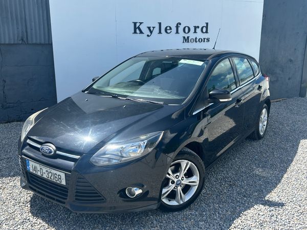 Ford Focus 2014 388809104