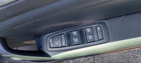 Renault Megane 2018 388809802
