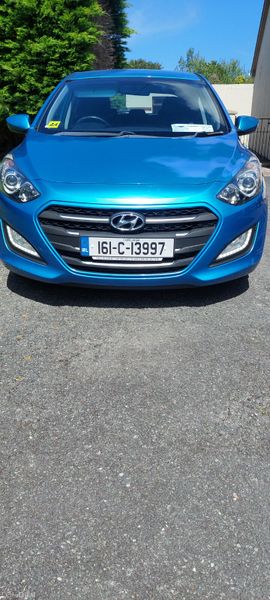 Hyundai i30 2016 388810488