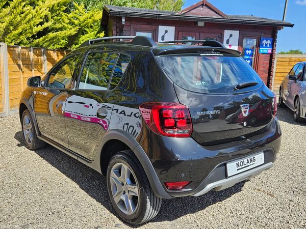 Dacia Sandero Stepway 2017 1.0 Petrol 388815716