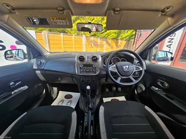 Dacia Sandero Stepway 2017 1.0 Petrol 388815730