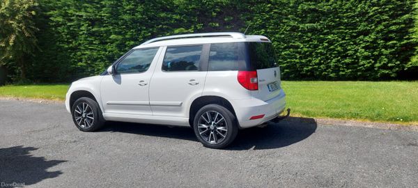Skoda Yeti 2015 388817196