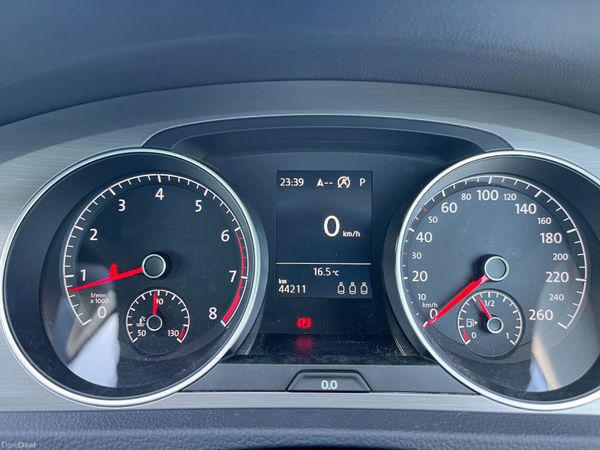 VOLKSWAGEN GOLF 2017, 1.2 TSI 5DR AUTO LOW KMS 388818042