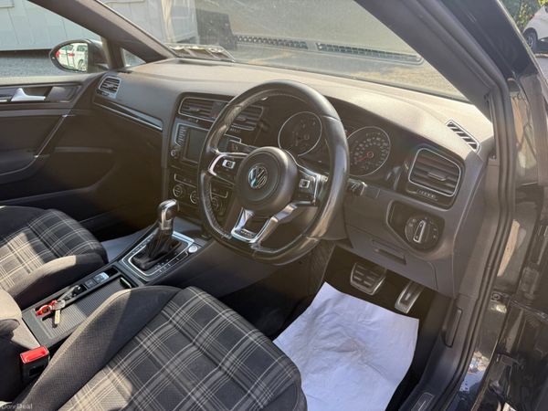 VW Golf GTD 388827182