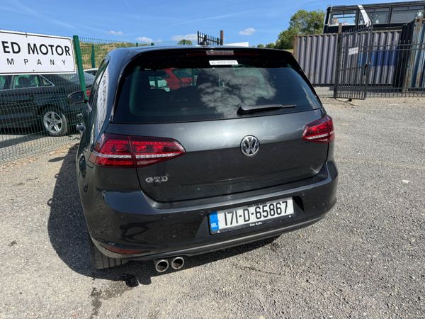VW Golf GTD 388827184
