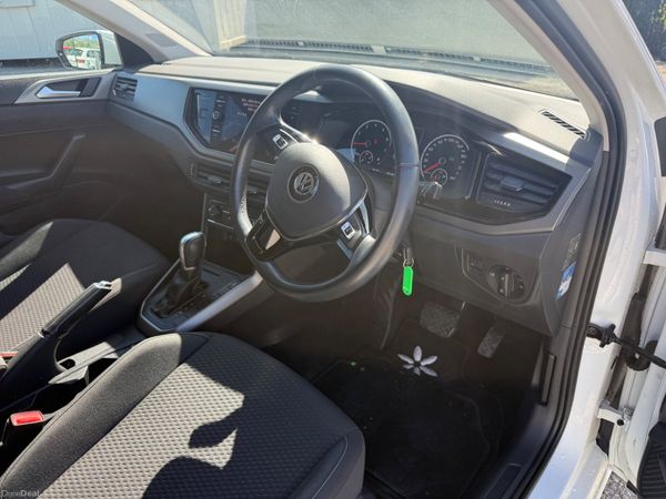 VW Polo Auto 388827358