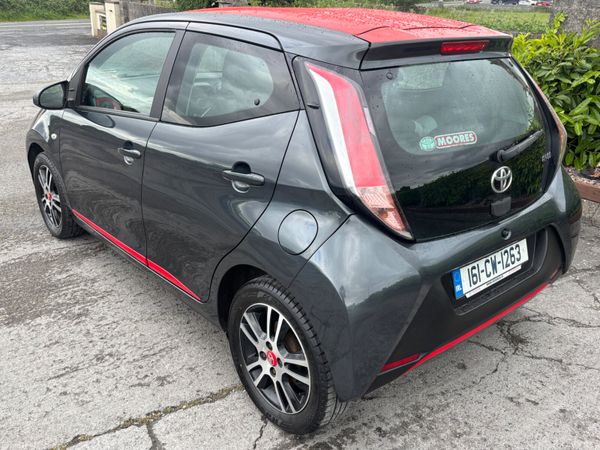Toyota Aygo 2016 388959266