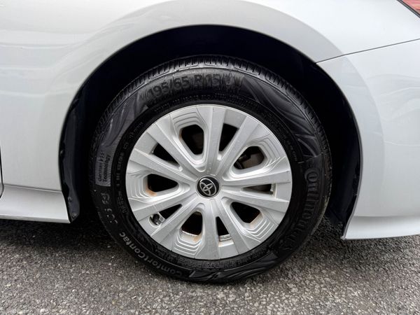 2021 Toyota Prius 1.8 Petrol Hybrid Automatic 388901218