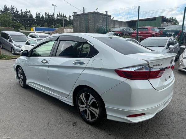 2015 Honda Fit Hybrid Automatic/ G leather spec 388902906