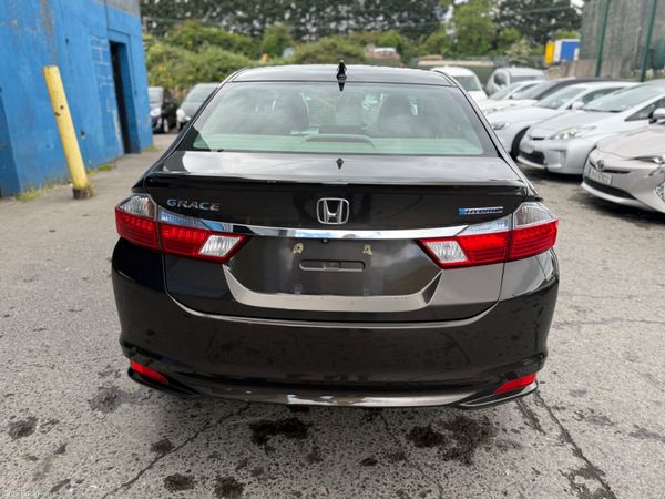 2015 Honda Grace Automatic/ G leather Spec 388903600