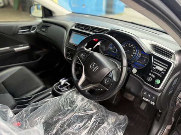 2015 Honda Grace Automatic/ G leather Spec 388903610