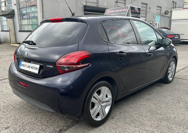 2016 Peugeot 208 Allure Ecomatique 388911324