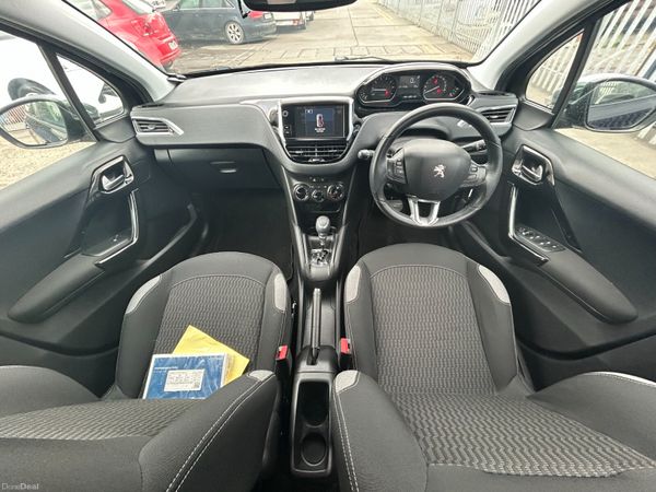 2016 Peugeot 208 Allure Ecomatique 388911328