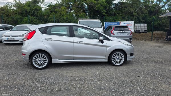 2016 Ford Fiesta 1.0L  Auto *High Spec* 388928544