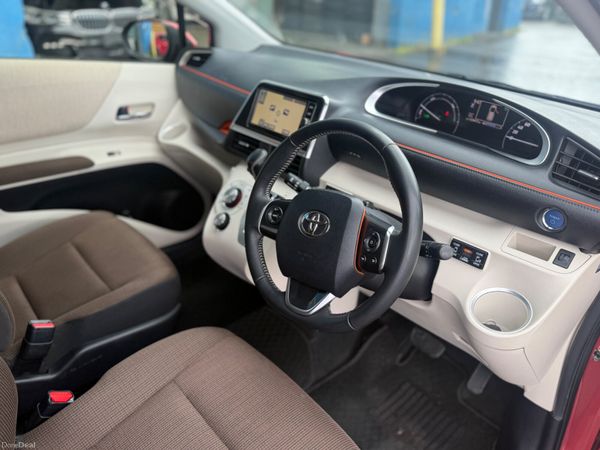 2017 Toyota Sienta Automatic Hybrid 7 Seater 389062416