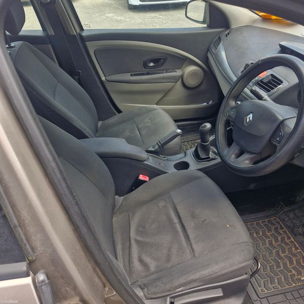 Renault Fluence 2010 389067586