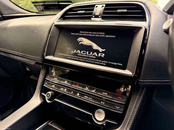 Jaguar F-Pace 2019 R Sport 4X4 180 BHP 389070944