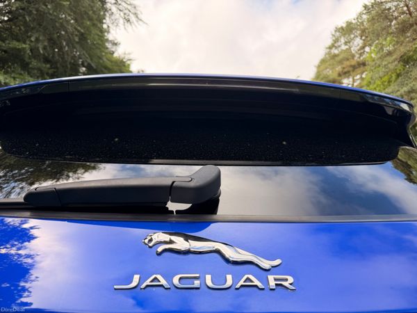 Jaguar F-Pace 2019 R Sport 4X4 180 BHP 389070978