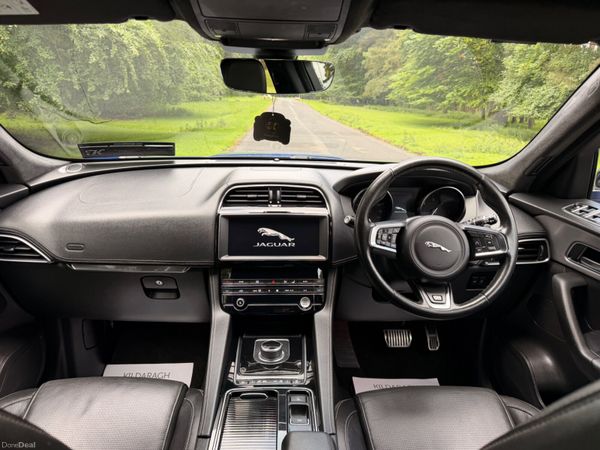 Jaguar F-Pace 2019 R Sport 4X4 180 BHP 389070932