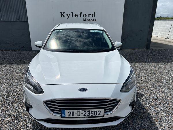 Ford Focus 2021 389084526