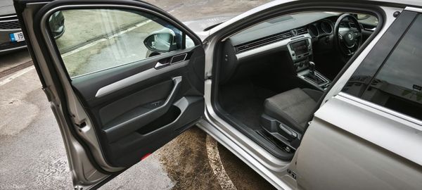 Volkswagen Passat 2016 Estate Auto 389089572