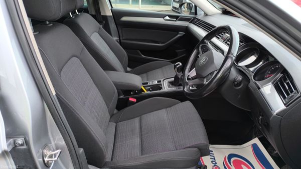 Volkswagen Passat 2.0TDI Business 2022 389014374