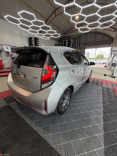 2018 Toyota Aqua 1.6 Petrol Hybrid 389015648