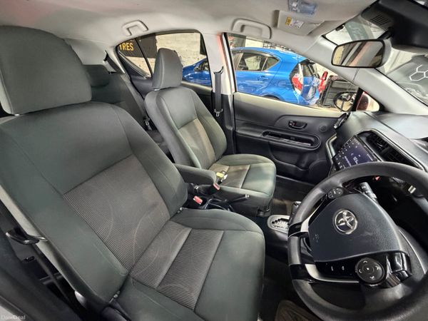 2018 Toyota Aqua 1.6 Petrol Hybrid 389015624
