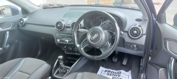 Audi A1 2016 389140542