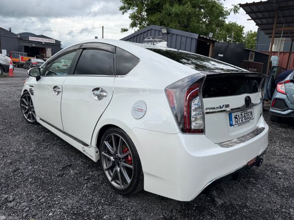TOYOTA PRIUS HYBRID AUTOMATIC 389140550
