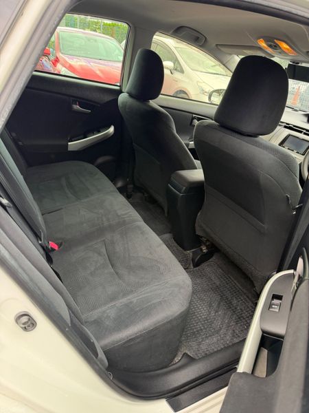 TOYOTA PRIUS HYBRID AUTOMATIC 389141060