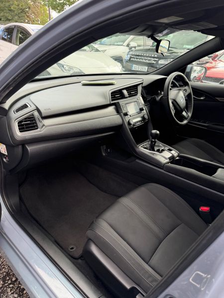 Honda Civic 2017 389142478