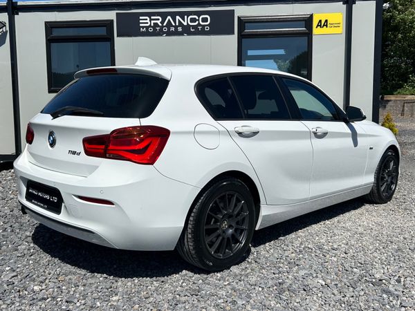 BMW 118D Sport Auto 2.0 DIESEL 389167878