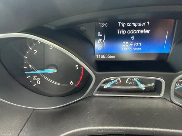Ford Focus Zetec 1.5 TDCI 389181412